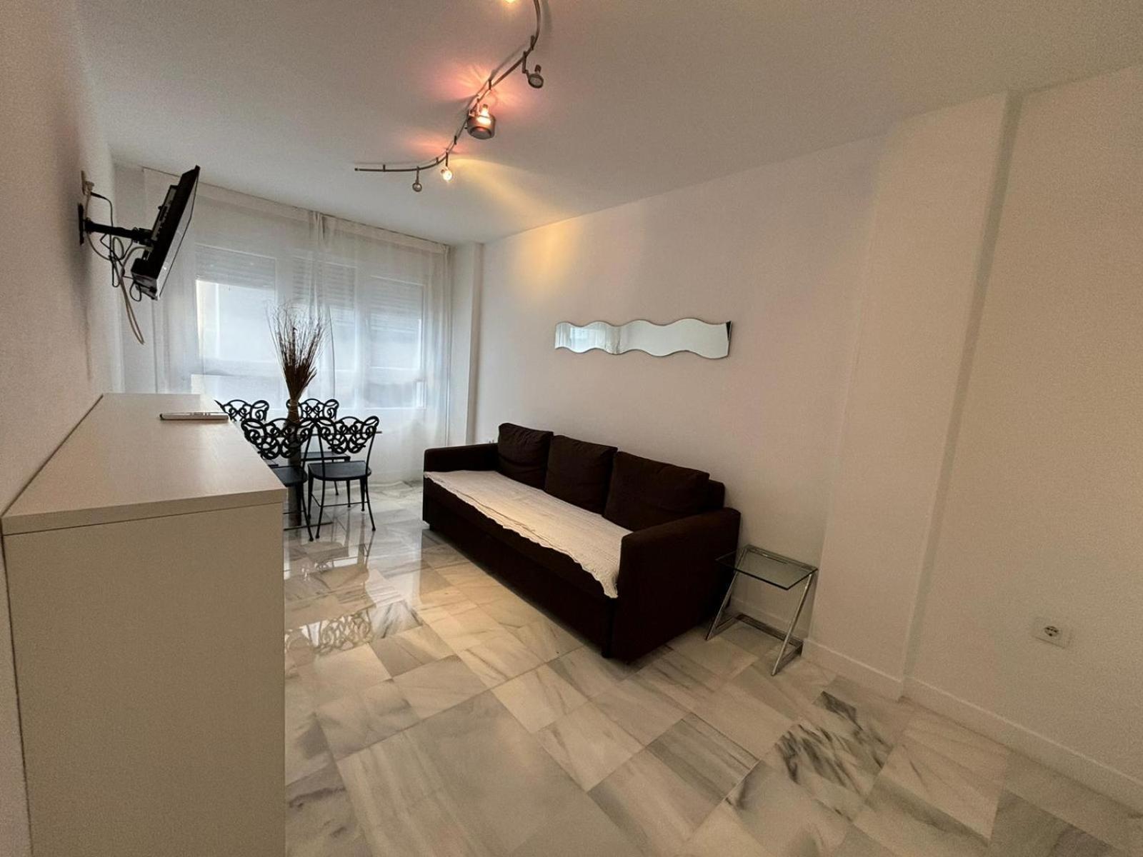 Apartamentos Turisticos Imar กาดิซ ภายนอก รูปภาพ